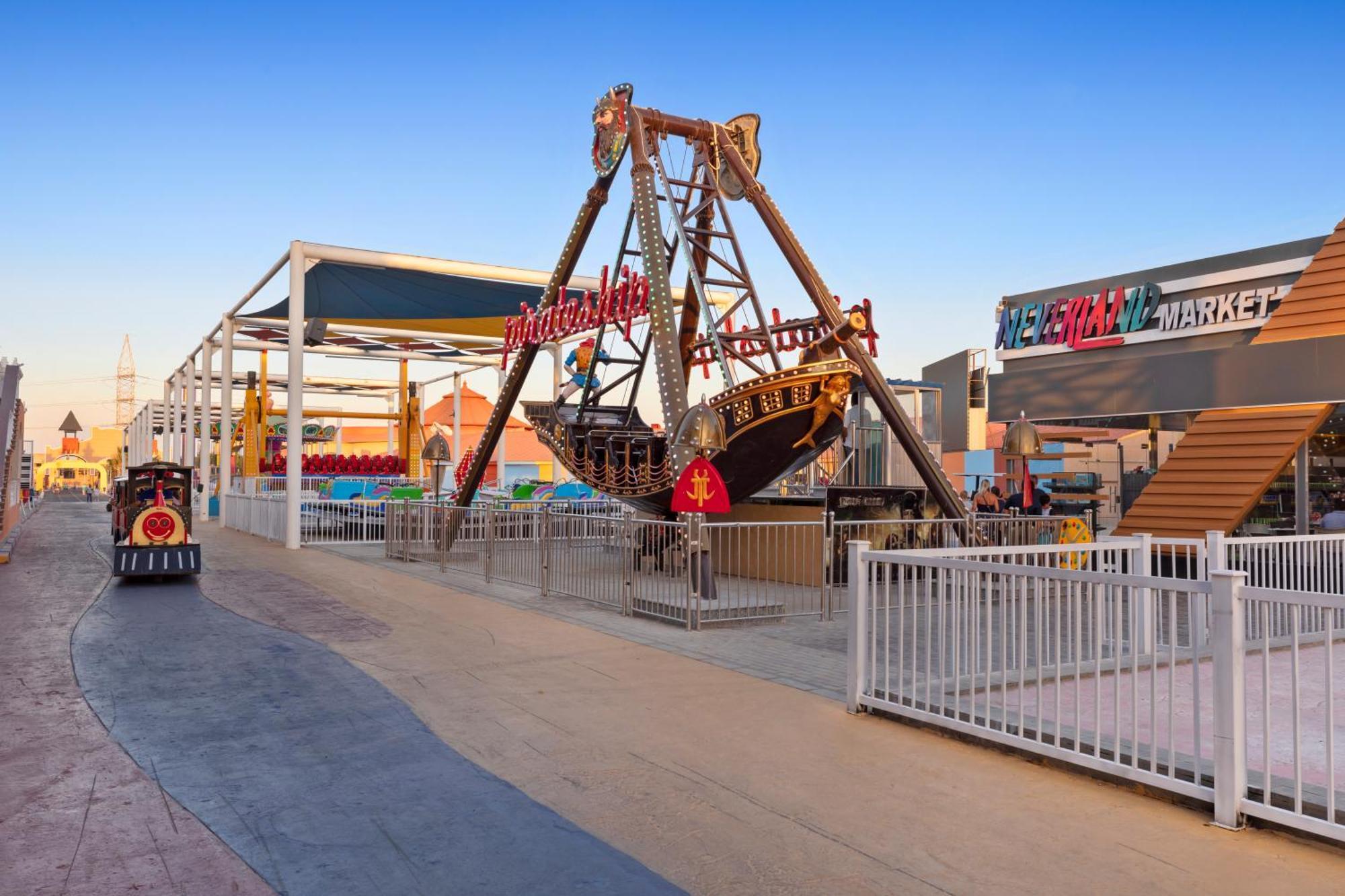 Pickalbatros Alf Leila Wa Leila Resort - Neverland Hurghada (Adults Only) Экстерьер фото